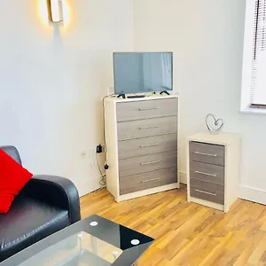 Apartment Sparrow Nest - 2w, London